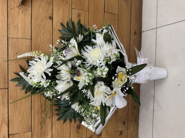 Centro de flores artificiales en maceta pequeña - Arreglo floral completo sin descuento - Imagen 15