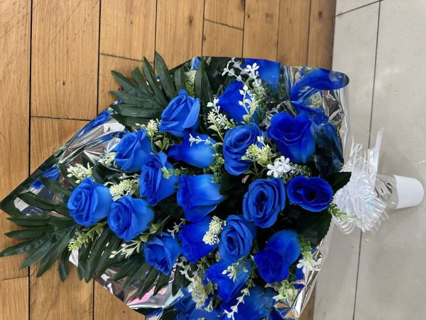 Centro de flores artificiales en maceta pequeña - Arreglo floral completo sin descuento - Imagen 16