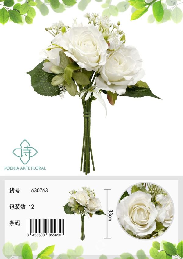 Ramo de pequeñas rosas artificiales para decoración