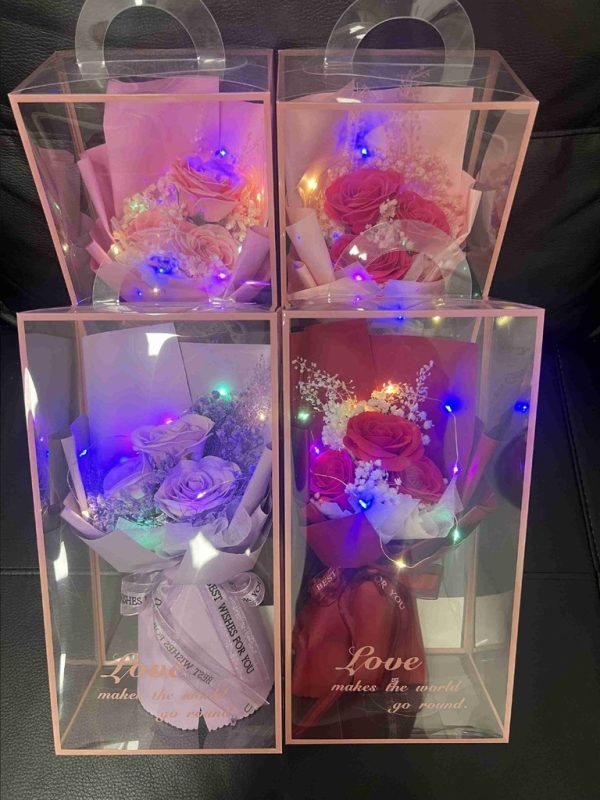 Ramo de flores en caja con luz - Decoración de San Valentín - Imagen 2